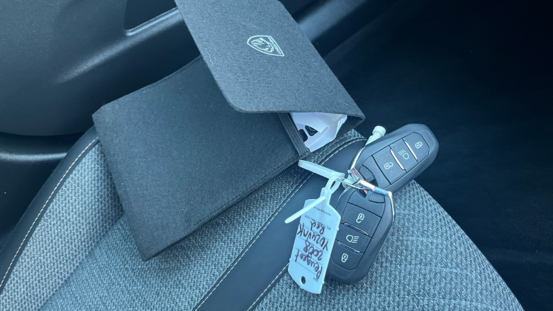 Peugeot 2008 1.2 PureTech 130 Allure 5dr EAT8 Petrol Estate